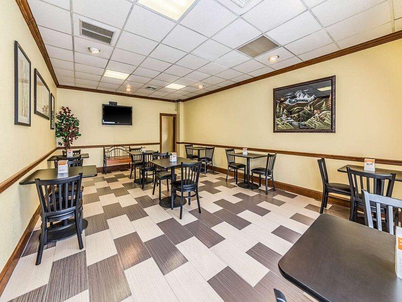 Knights Inn Montgomeryville Luaran gambar