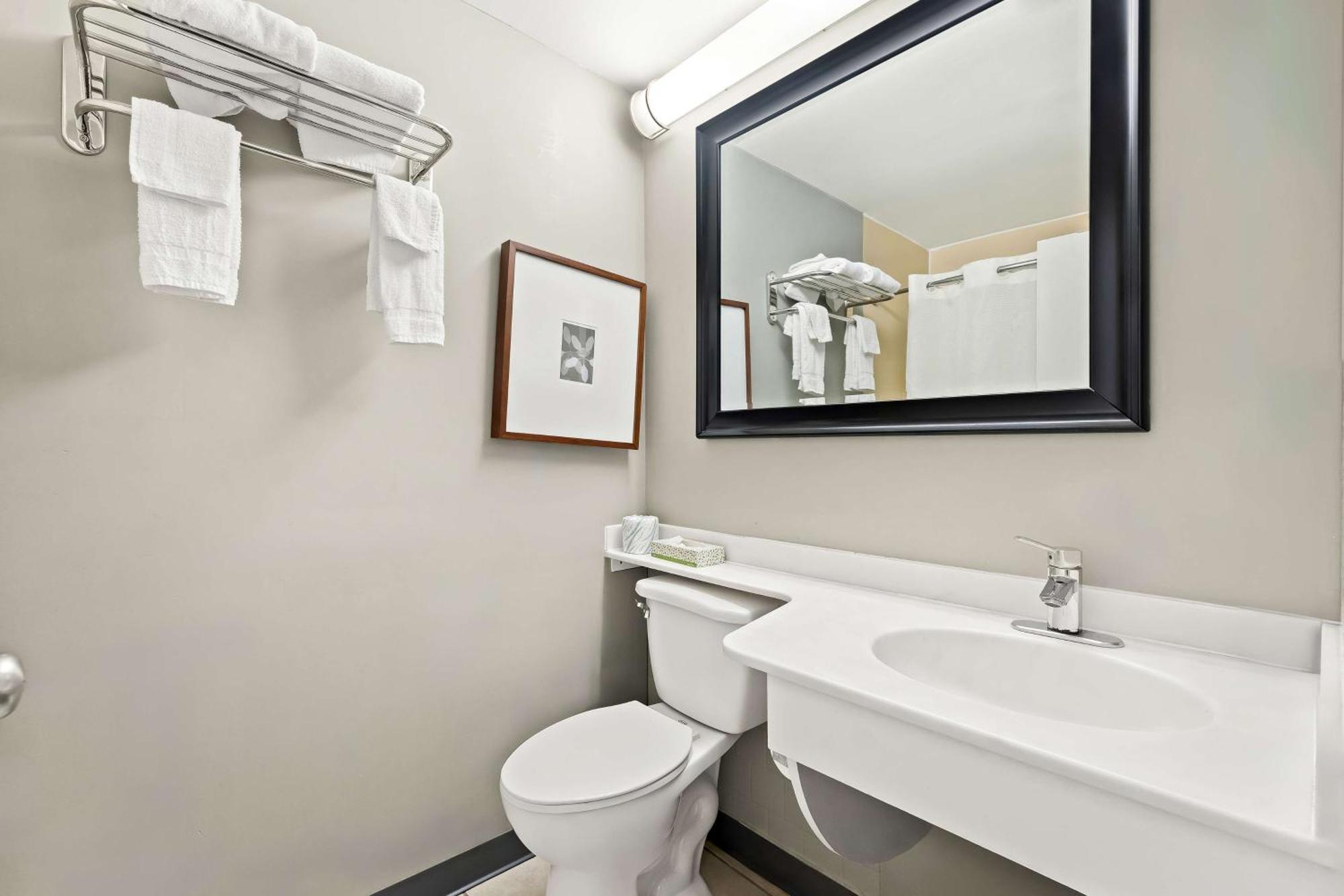Knights Inn Montgomeryville Luaran gambar