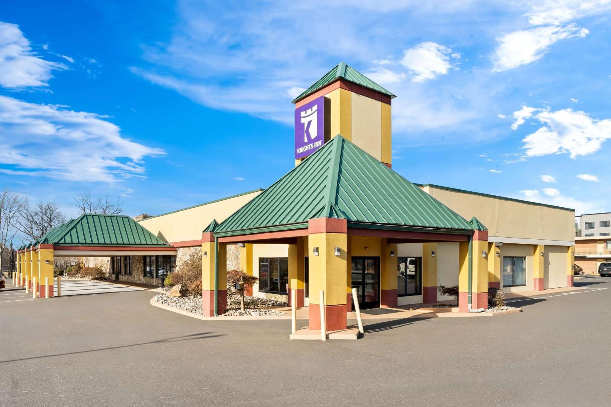 Knights Inn Montgomeryville Luaran gambar