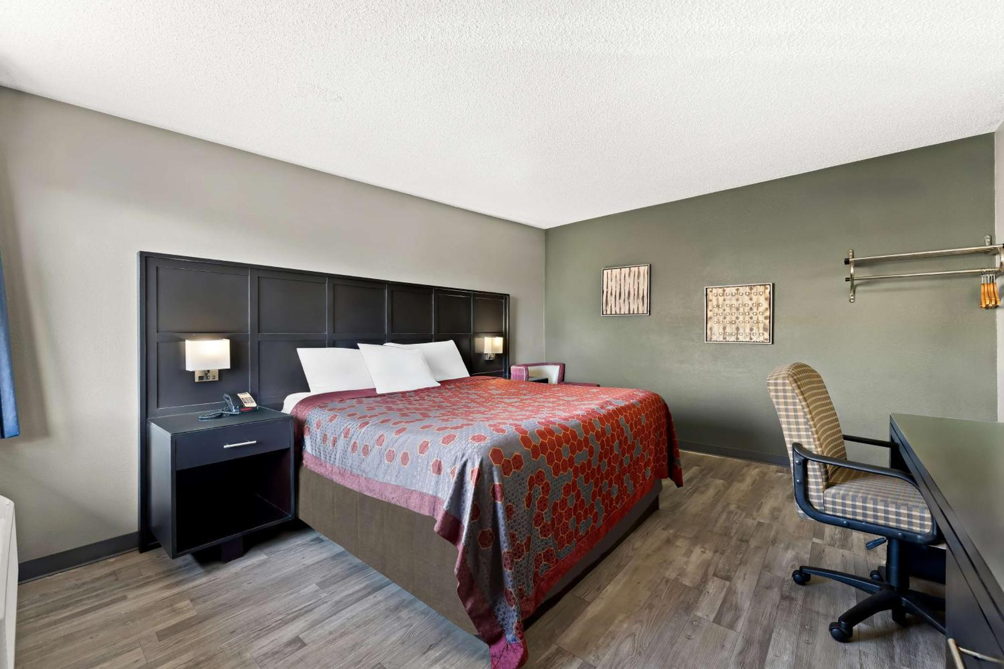 Knights Inn Montgomeryville Luaran gambar