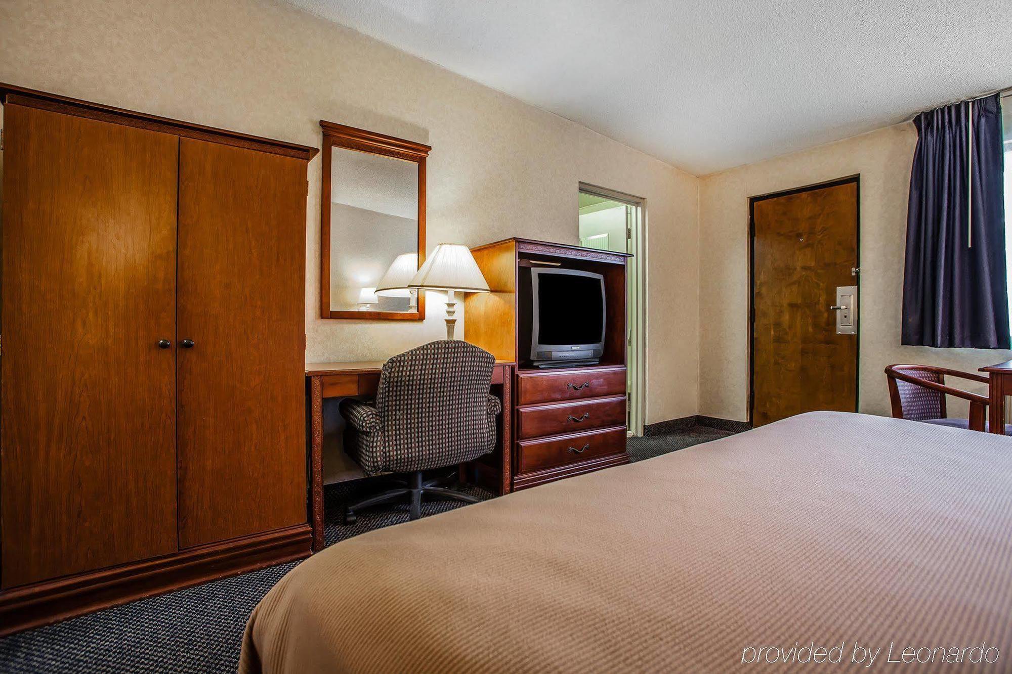 Knights Inn Montgomeryville Luaran gambar